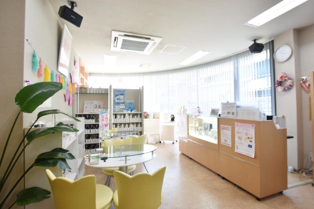 ㈱ヒロコーポレーション CPサロン ヒロ本店 4