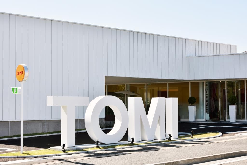 TOMI`s CAMP 1