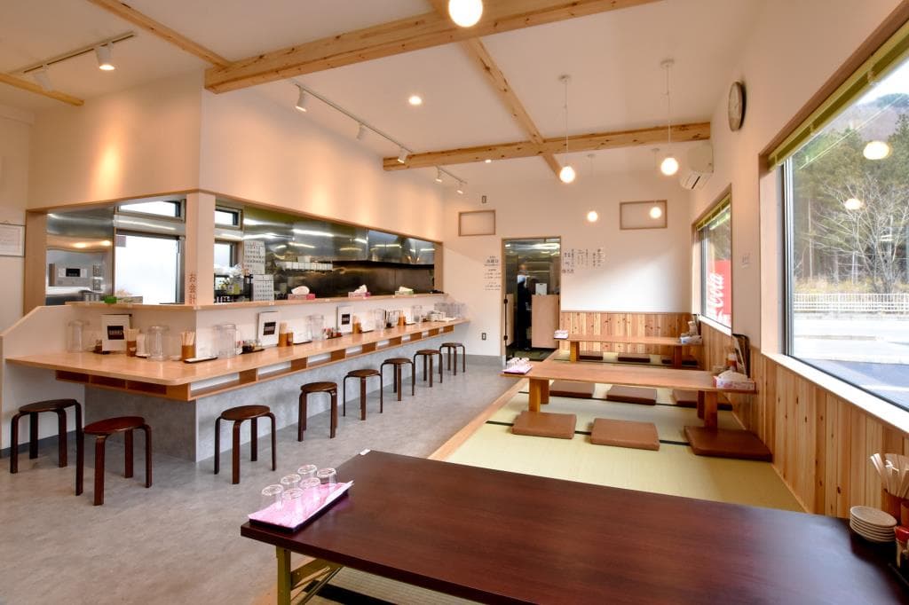 麵屋 担彩房 本店 4