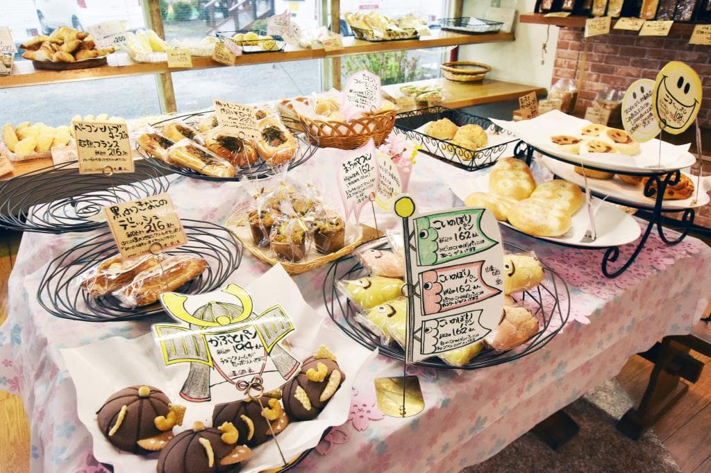 コーナーポケット 韮崎本店 1