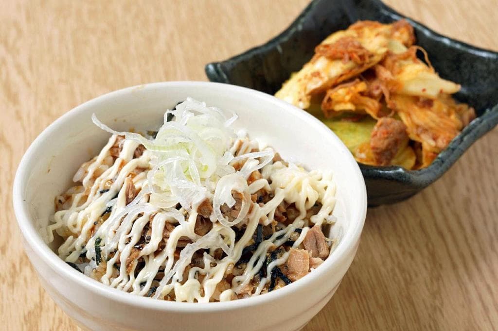 豚骨ラーメン 頂 3