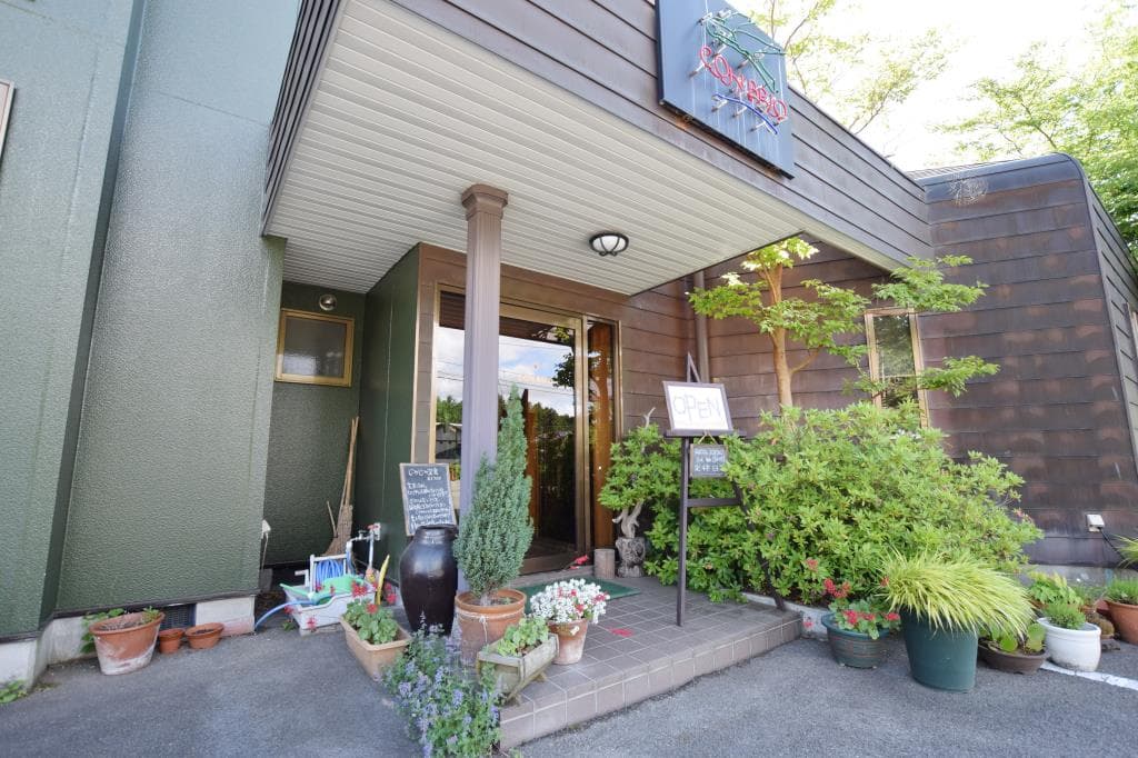 natural food cafe CON BRIO 5