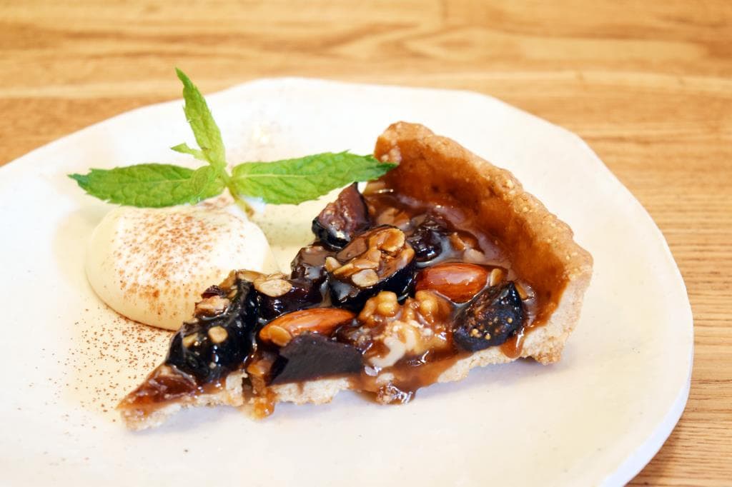 natural food cafe CON BRIO 3