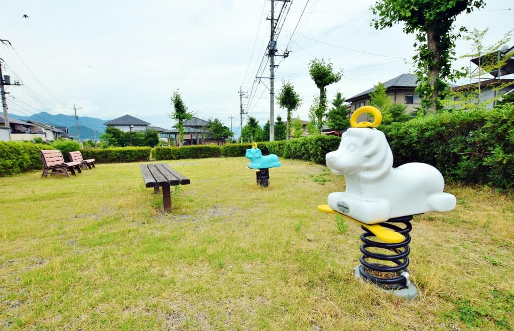 双葉登美児童公園 1