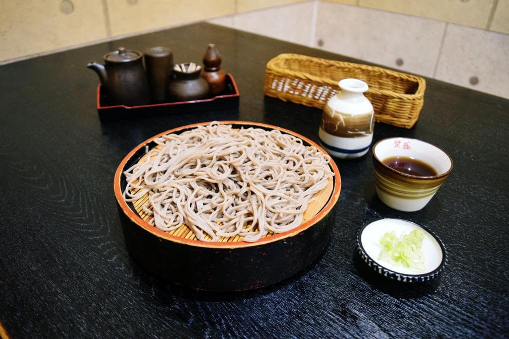旬菜そば かさふじ 甲府本店 1