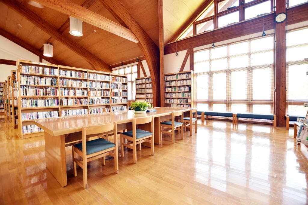 たかね図書館 2