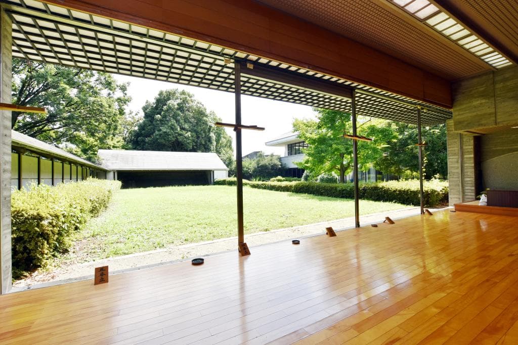 山梨市民総合体育館 4