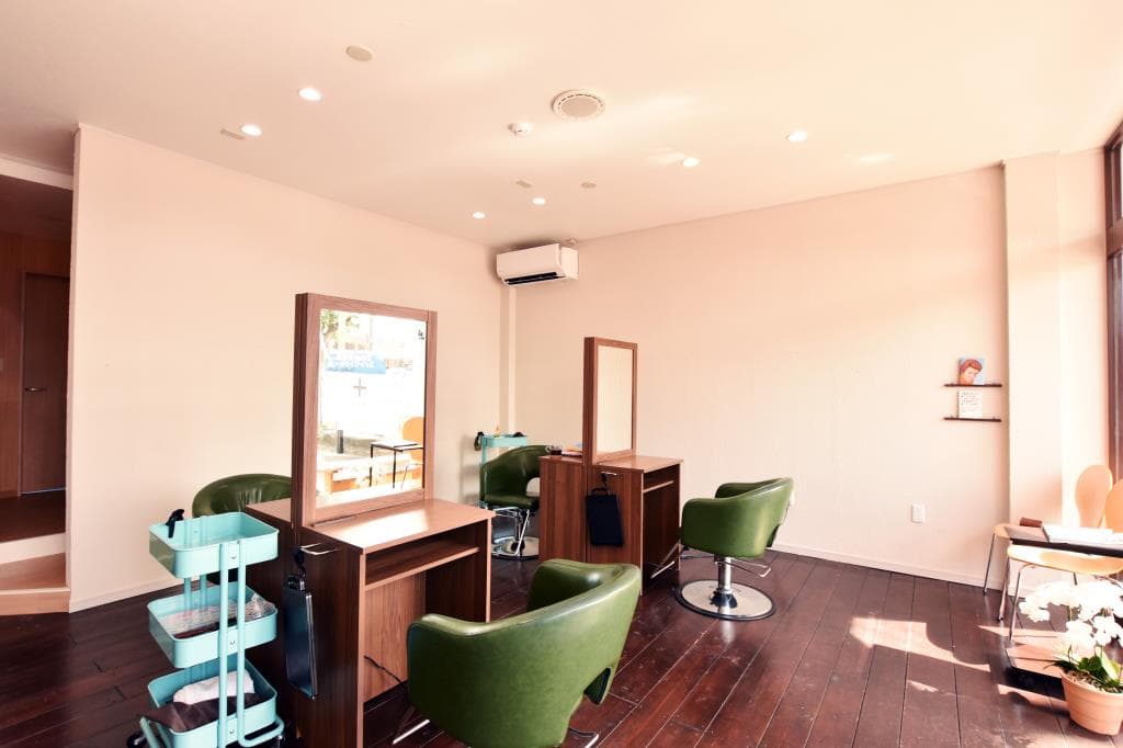 HAIR SALON BESPOKE+(plus) 2