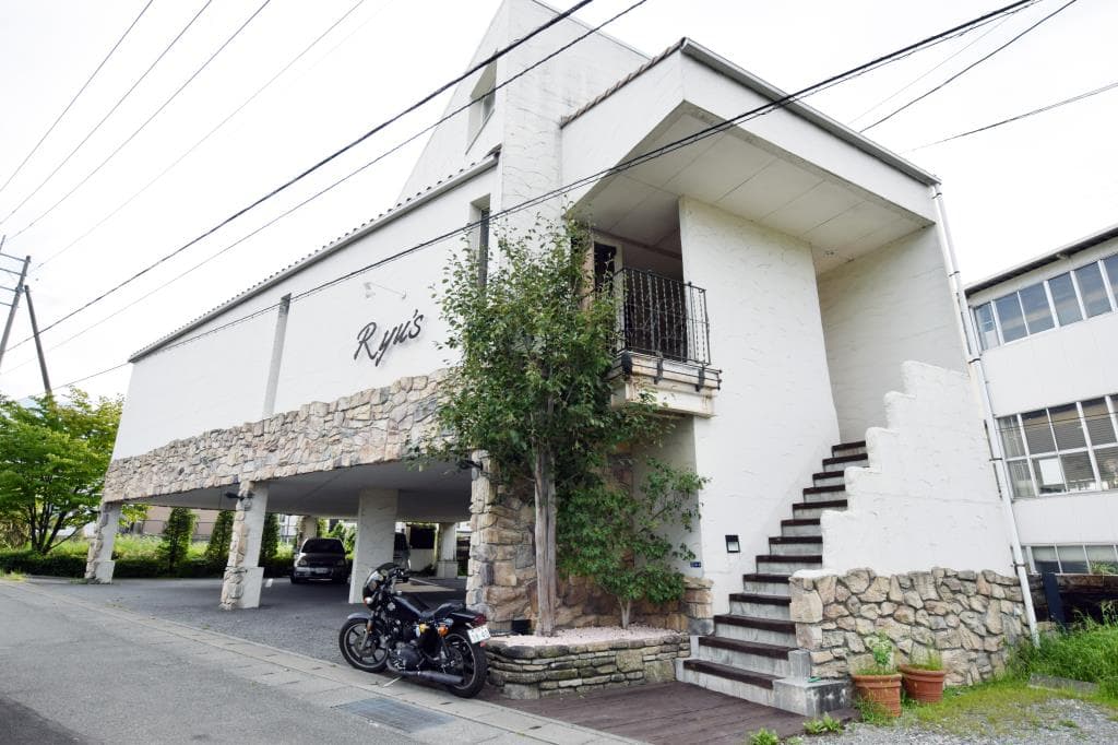 Ryu’s Studio 1