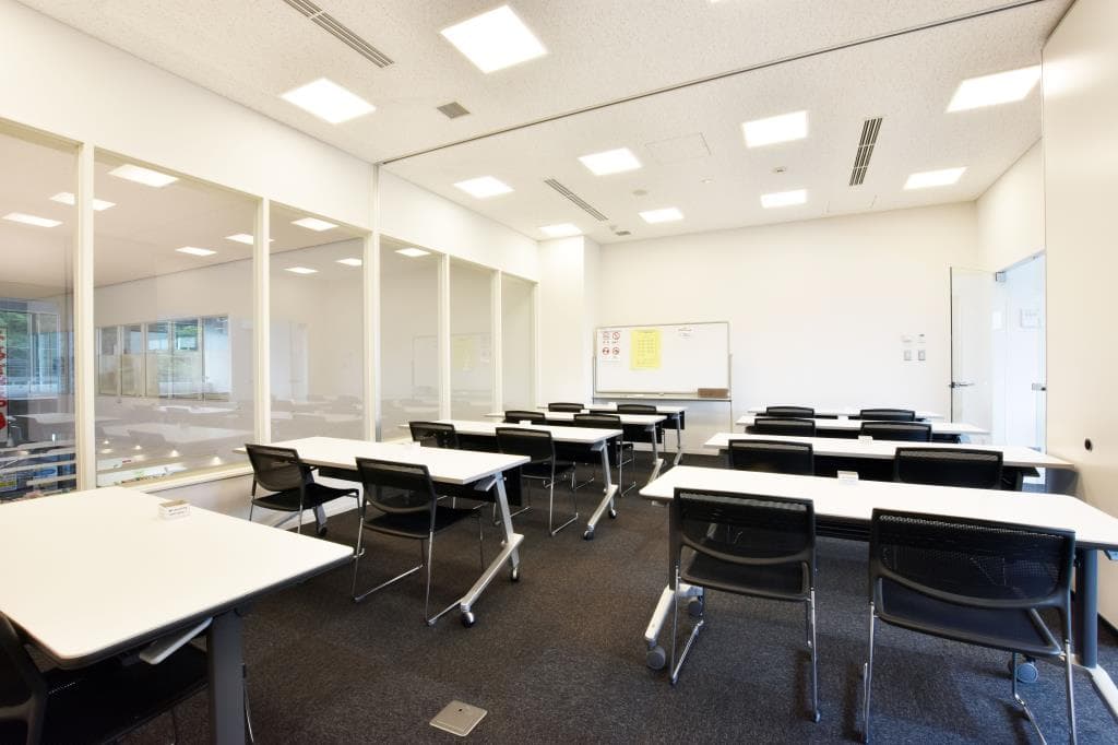 富士吉田市立図書館 4