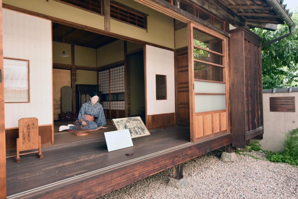 笛吹市春日居郷土館・小川正子記念館 5