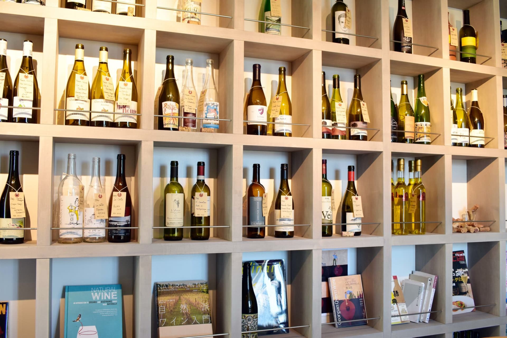 Wine Shop Soif. 4