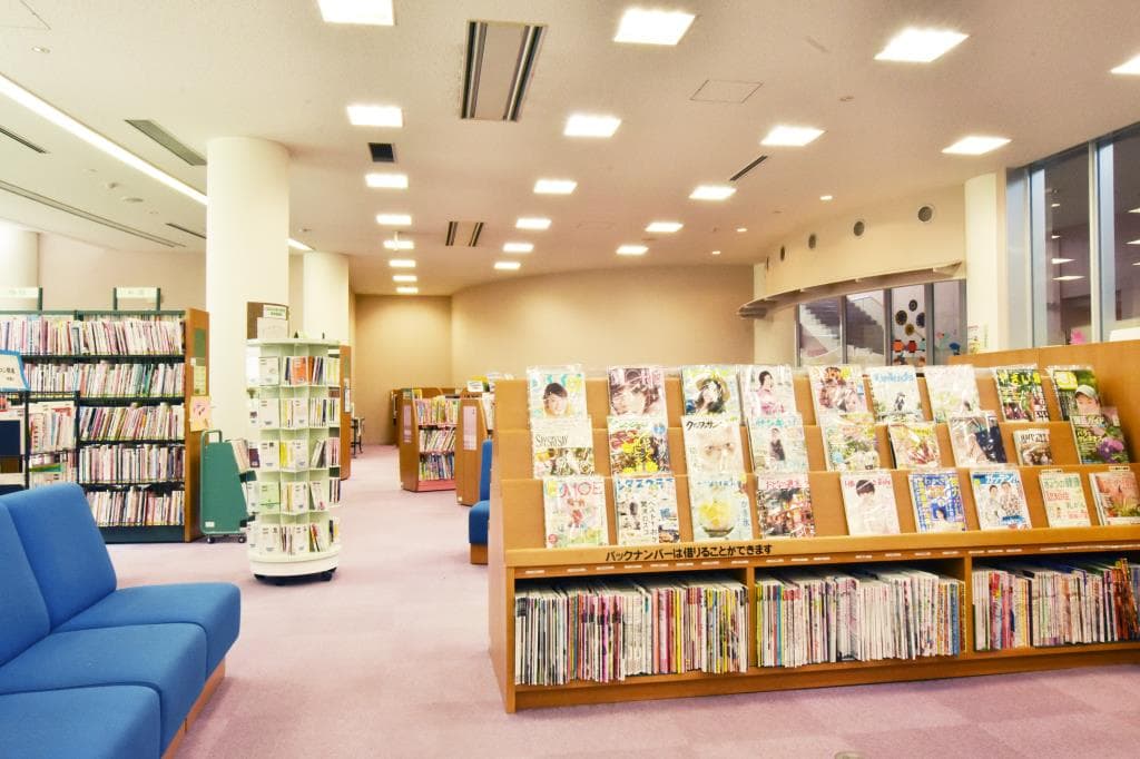 八田ふれあい図書館 2