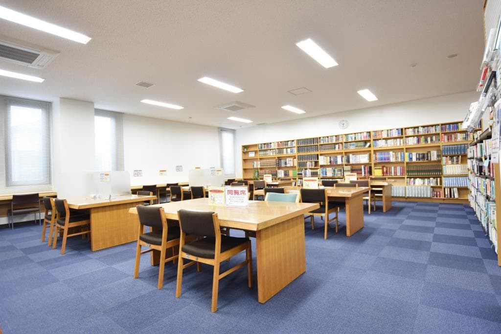 塩山図書館 2