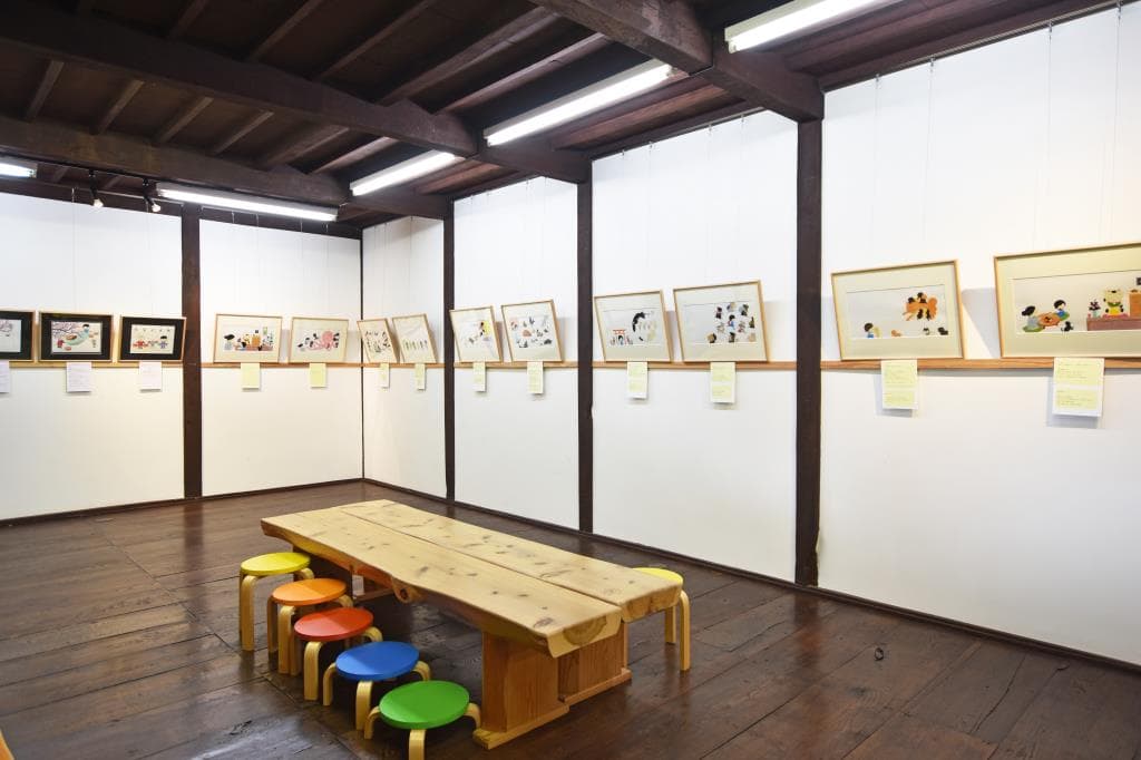 甘草屋敷子ども図書館 5