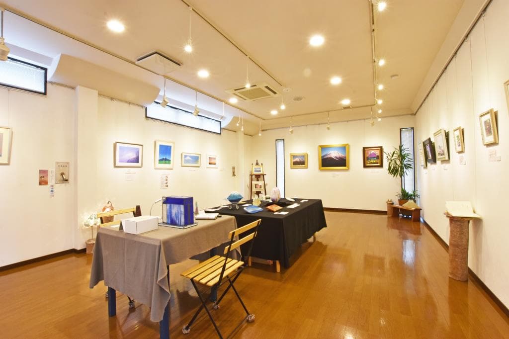 Galerie&Café Couleurs 3
