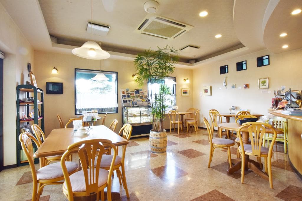 Galerie&Café Couleurs 2
