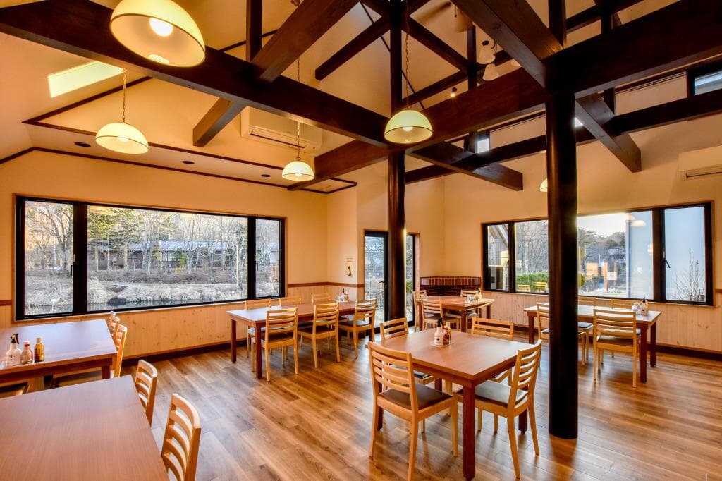 RESTAURANT INEYA 4