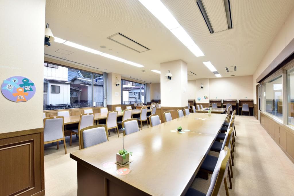 大月市立図書館 4