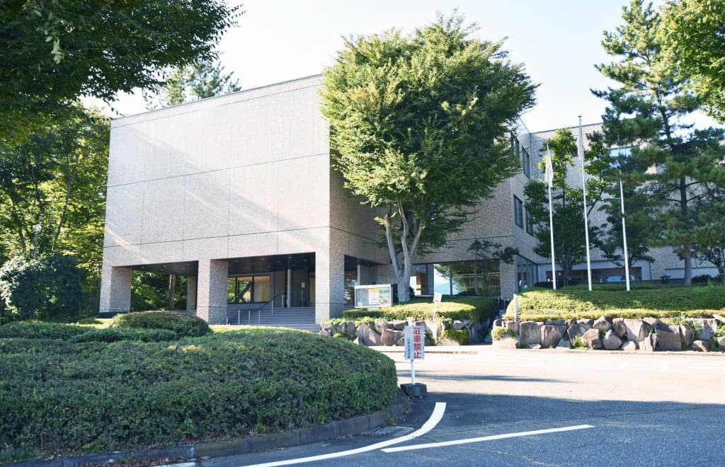山梨市民会館 1