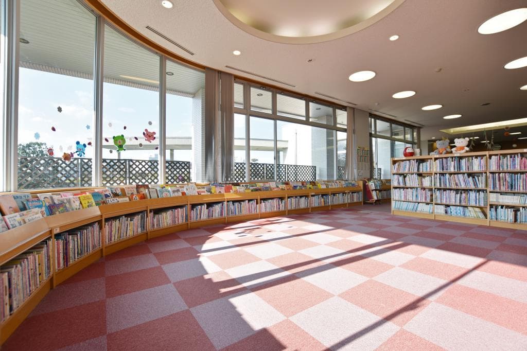 笛吹市一宮図書館 3