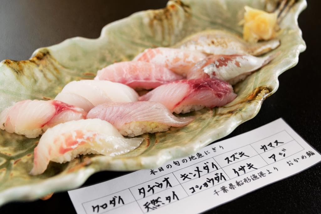 おかめ鮨 1