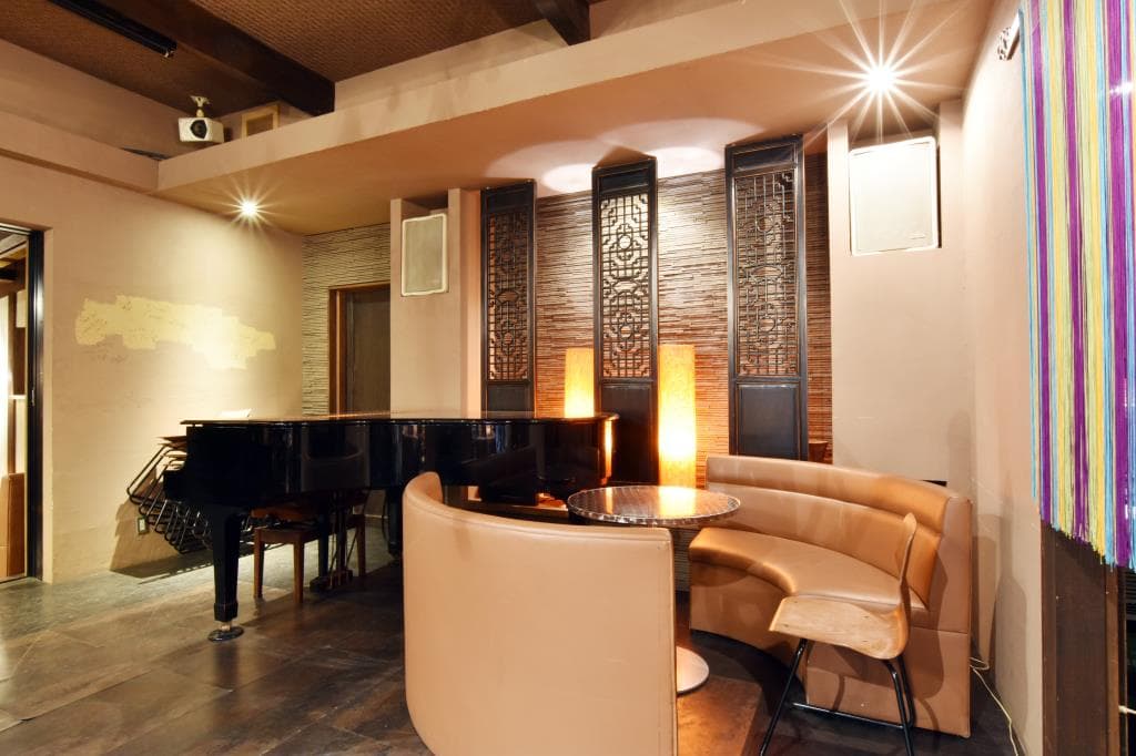 ごはんBAR ちろりん村 3
