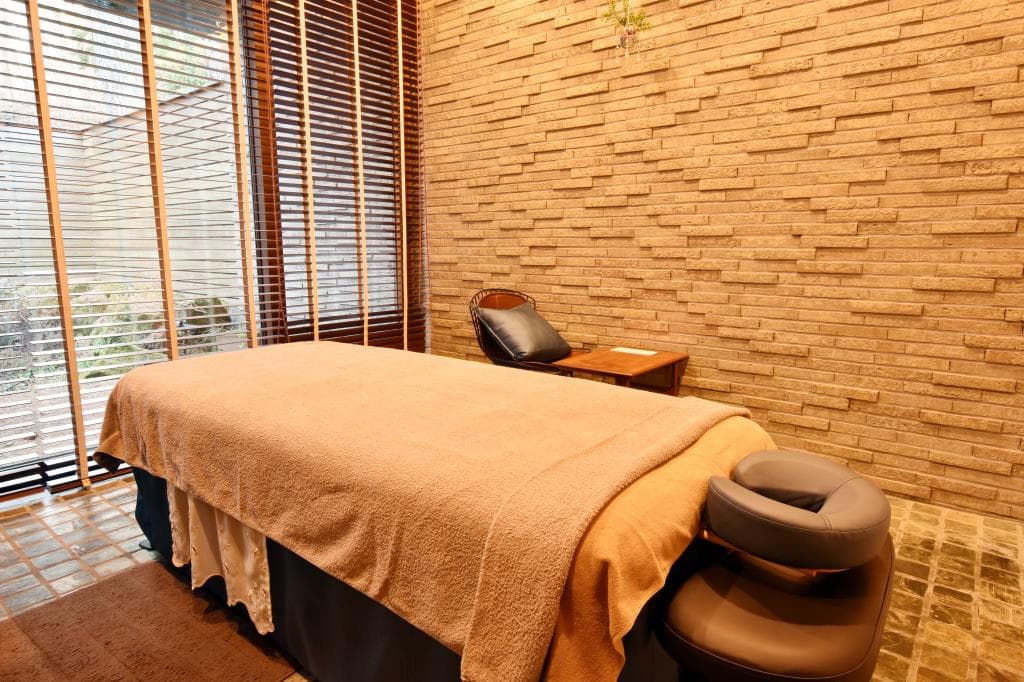 FOREST SPA 2