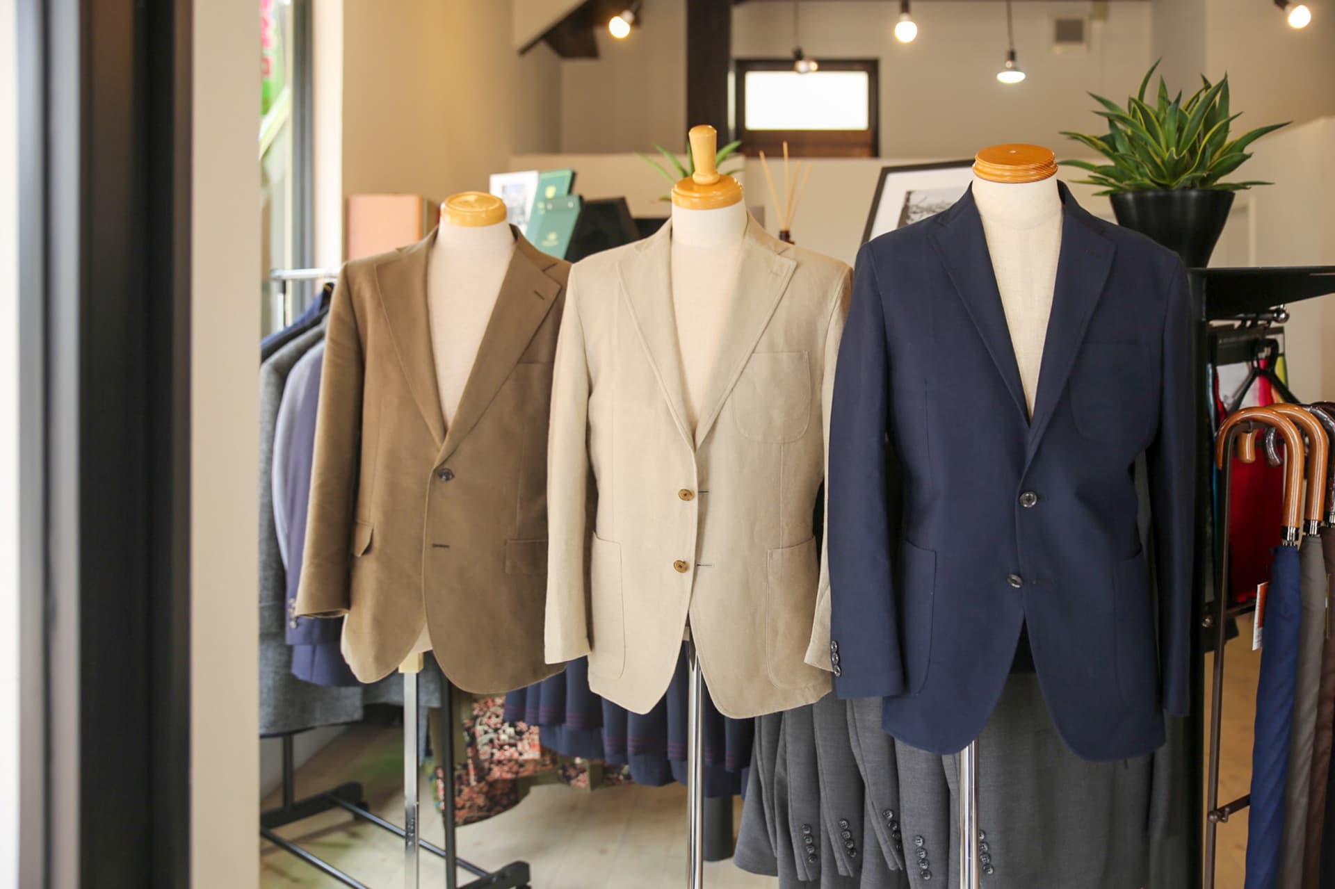 オーダースーツ専門店 JOKERS TAILOR 富士吉田店 3