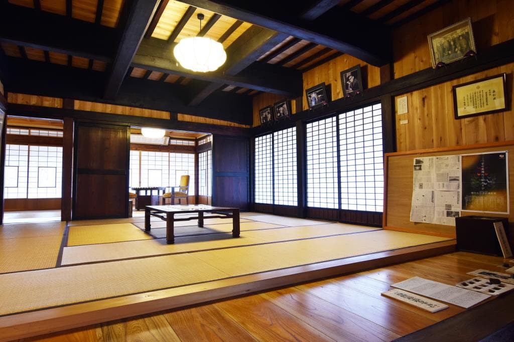 俳句の館 風生庵 2