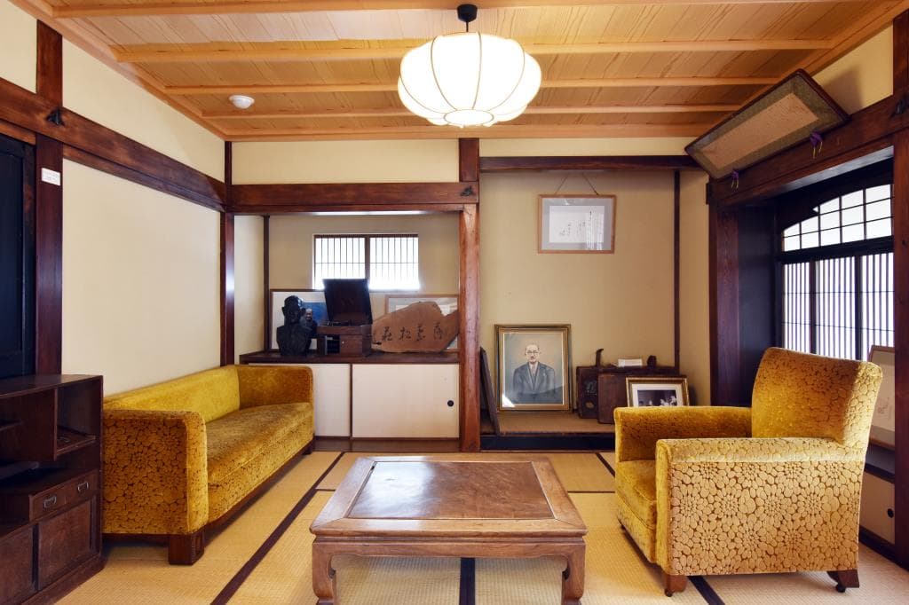 俳句の館 風生庵 4