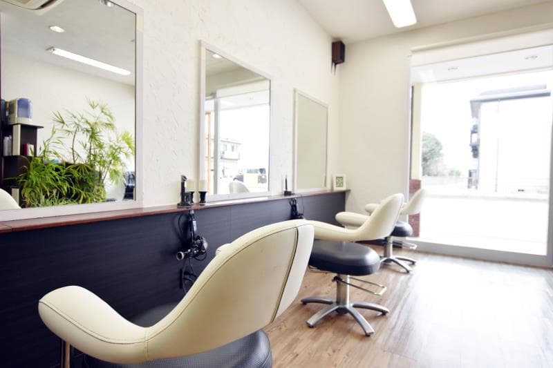 HairSalon Arm 2