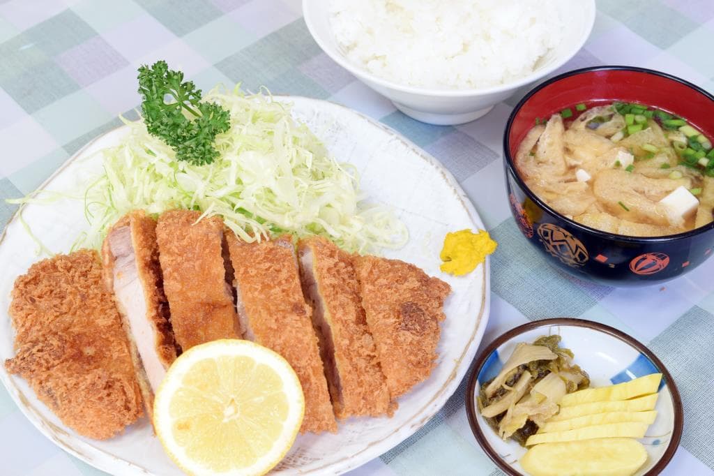 梅八 1