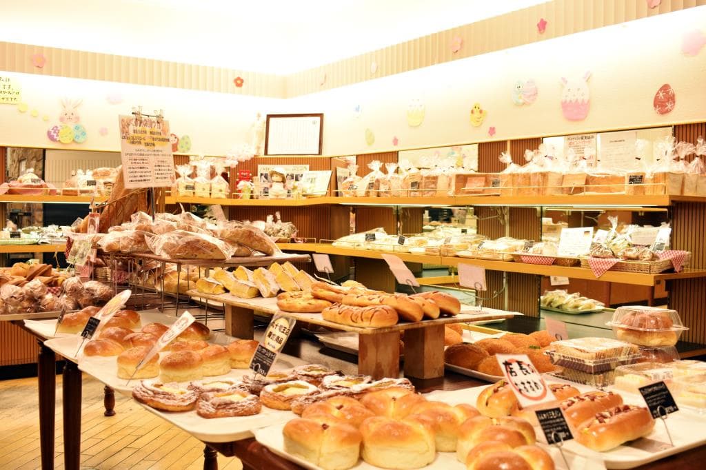 丸十パン 竜王店 4