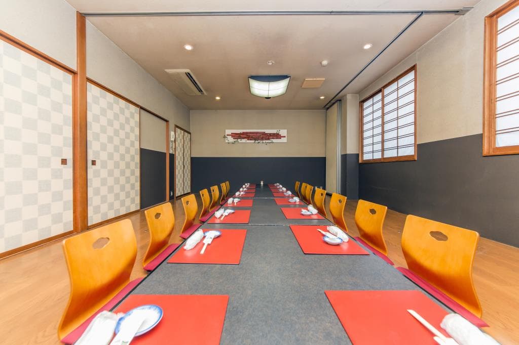 若鮨 国母本店 4