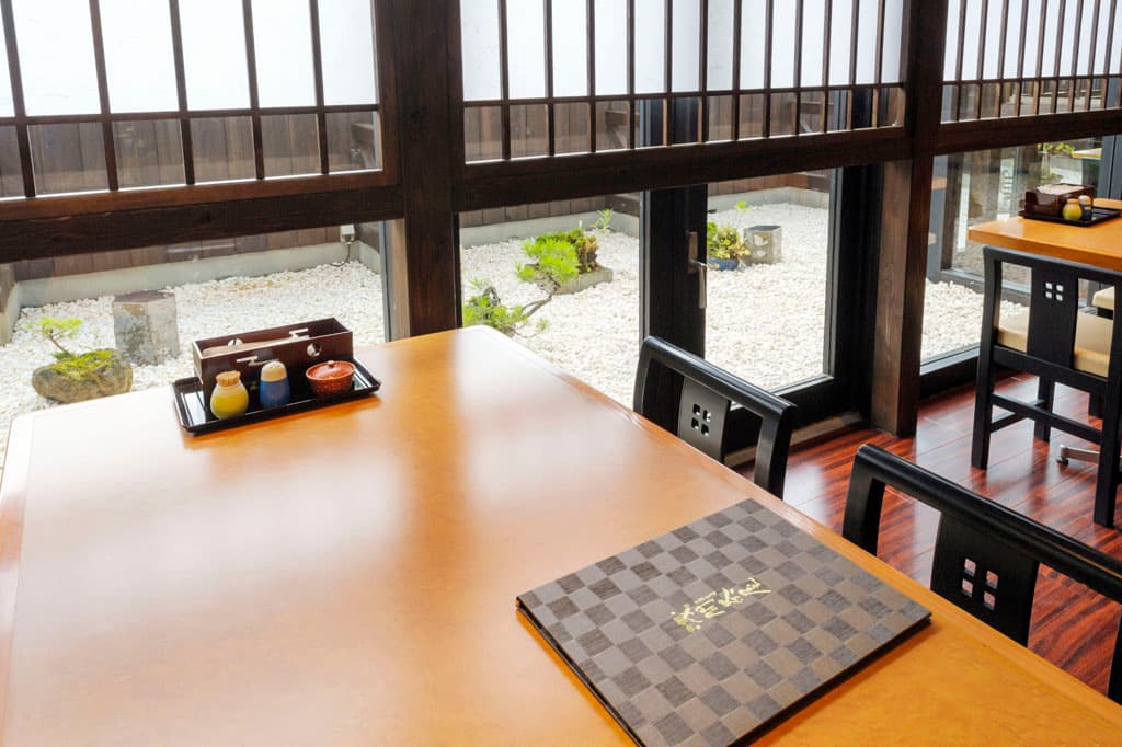 山梨ほうとう浅間茶屋 山中湖店 3