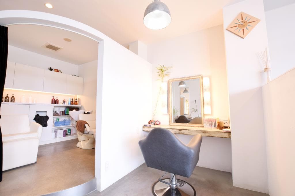 HAIR SALON BELTEMPO 4