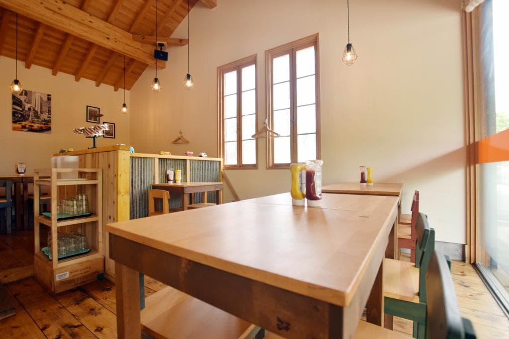 Back Country BURGERS 甲州夢小路店 4