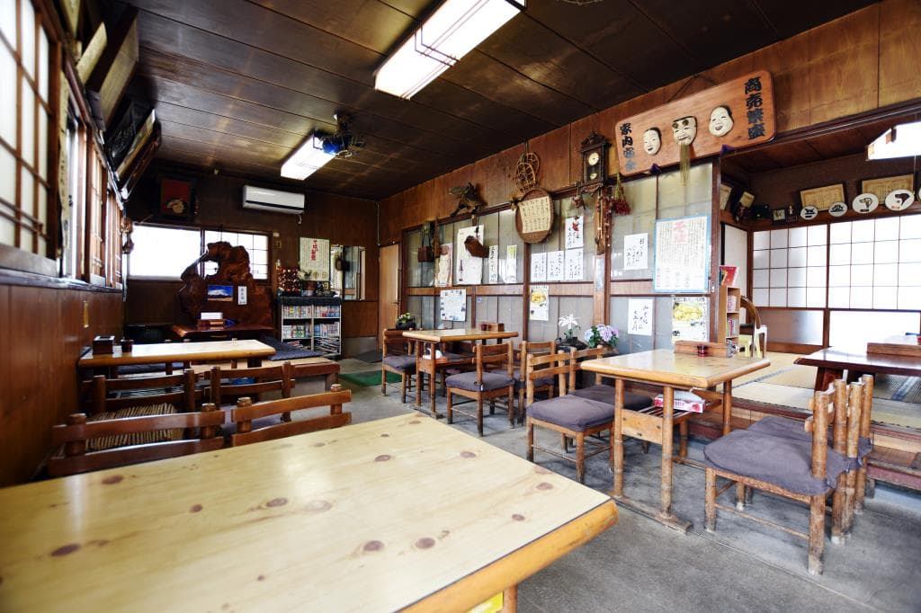新清そば店 3