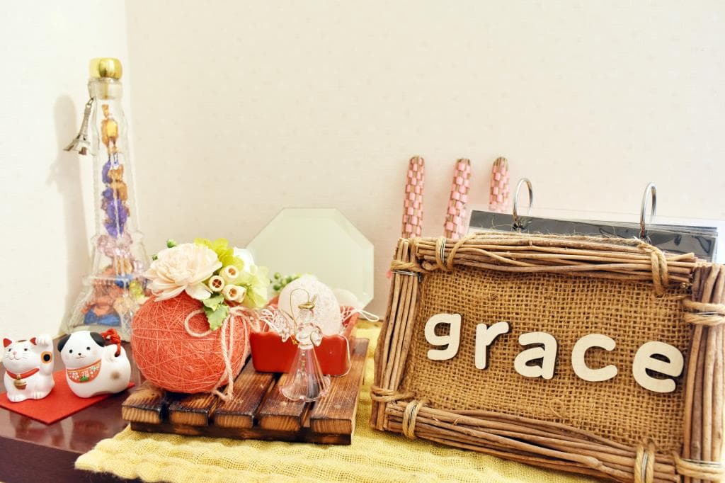 grace 1