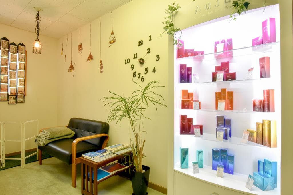 merci Private Salon 4