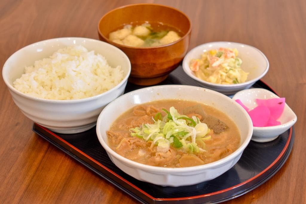 もつ定食の店 1
