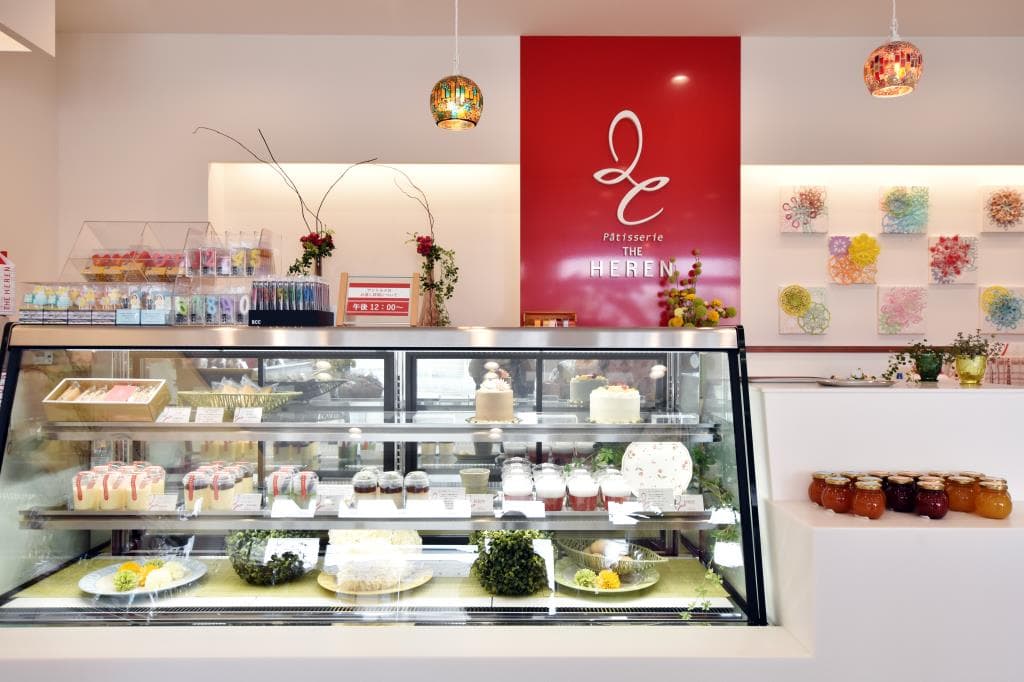 patisserie THE HEREN 南アルプス店 1