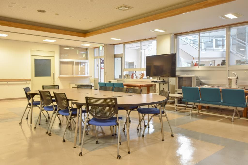 甲州市勝沼市民会館 4