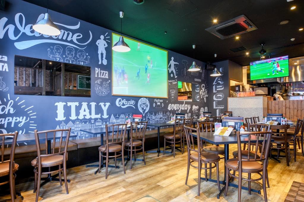 PIZZA BAR NAPOLI 甲府中央 4