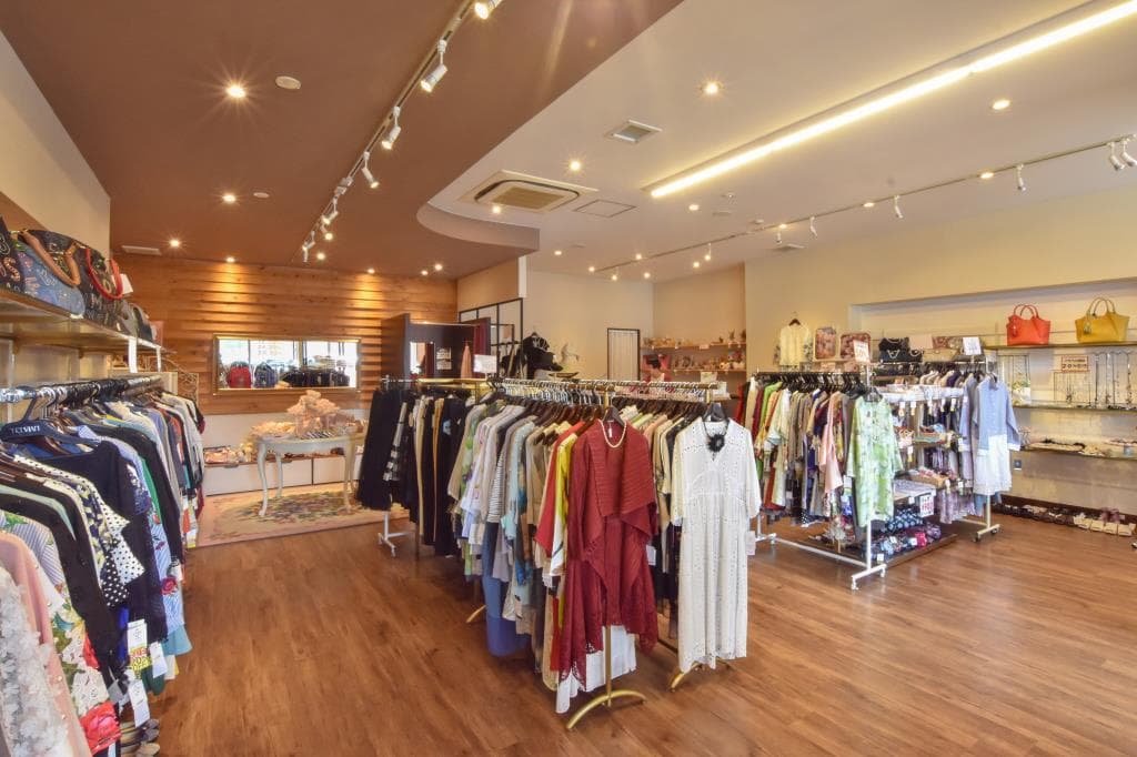 Donna~dona フォレストモール河口湖店 2