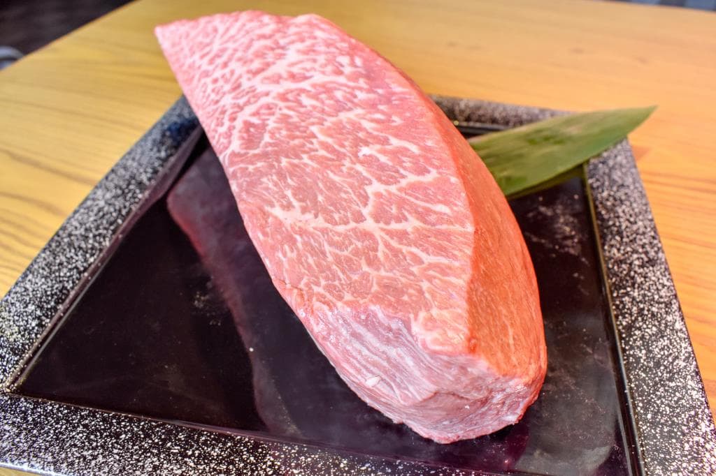 和牛焼肉 よりとも 3