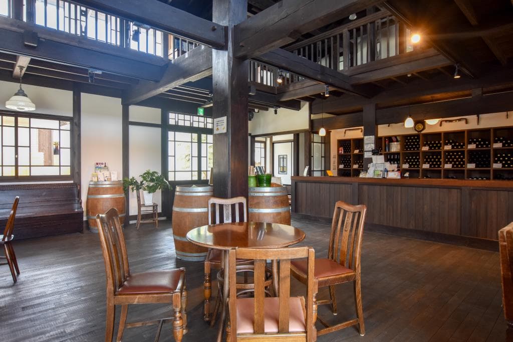 丸藤葡萄酒工業株式会社 2