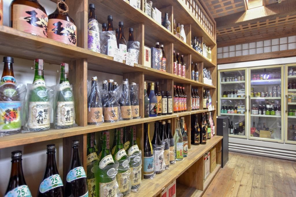 勝沼ワイナリーマーケット/新田商店 3