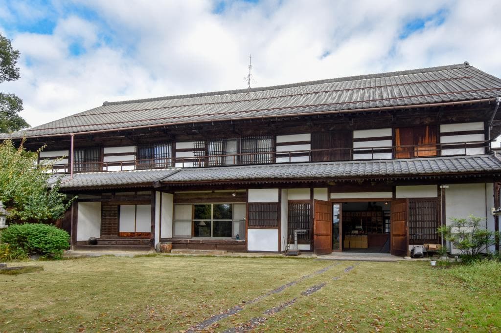 甲斐ワイナリー株式会社 5
